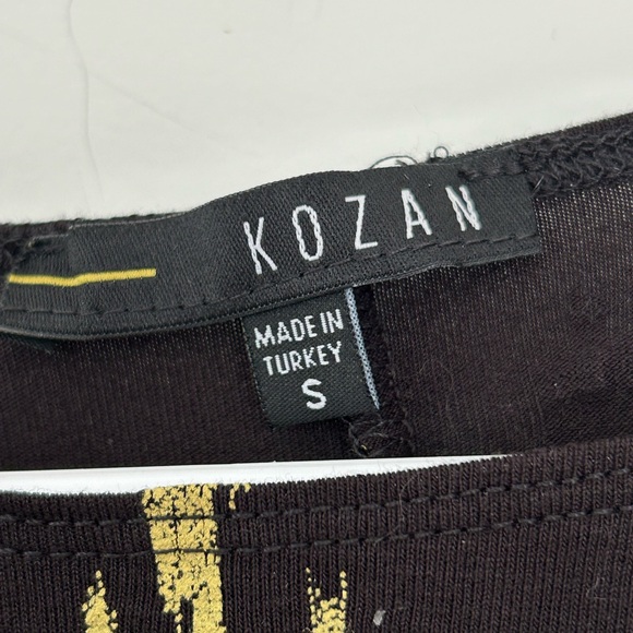 KOZAN size S Black Gold Ikat  Print A Line Asymmetrical 3/4 slv Top - Picture 4 of 5